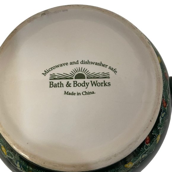 Bath and Body works snowman mug large green Christmas - Picture 6 of 6